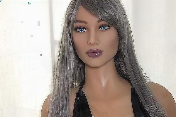 sex doll blowjob