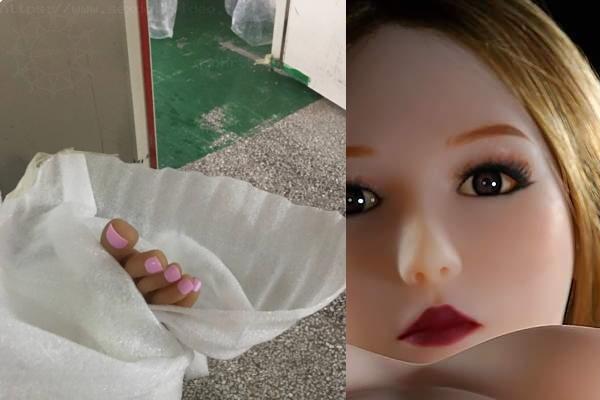 realistic dolls